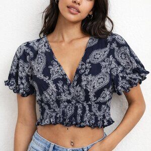 Paper Crane Women Dark Blue Paisley Elastic Waist Flutter Sleeve Top Size Medium